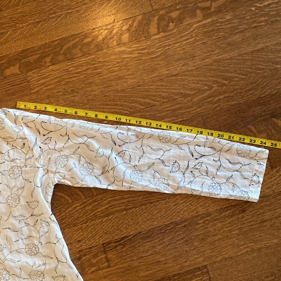 Kerry Cassill Pullover Floral Tunic - Picture 9 of 15